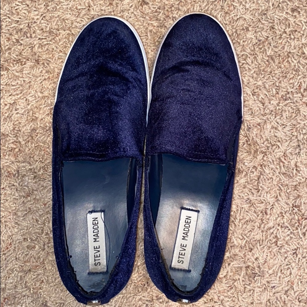 Steve Madden blue suede shoes